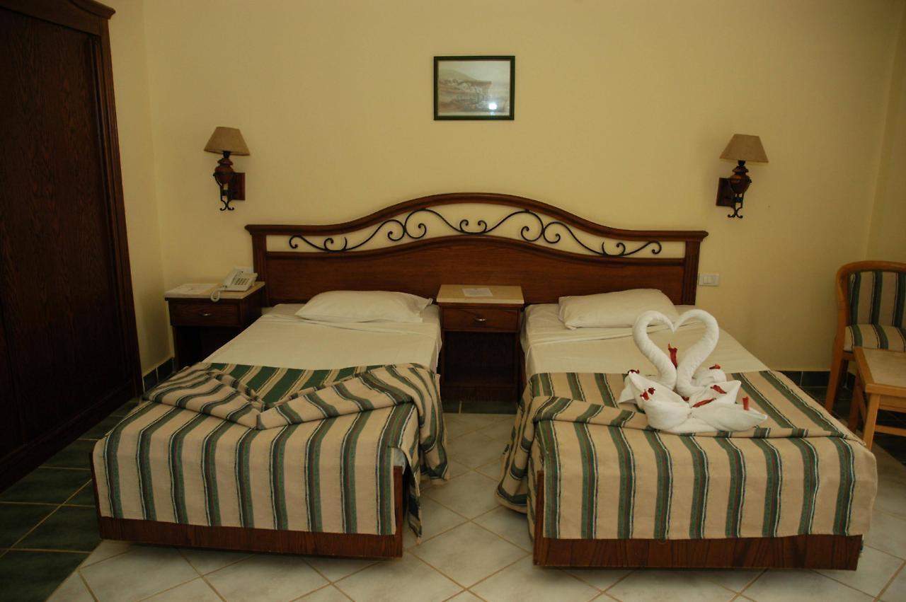 Royal Brayka Beach Resort Abu Dabab Luaran gambar