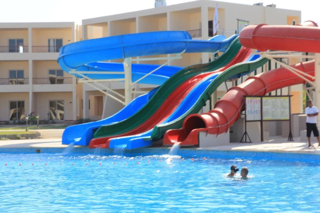 Royal Brayka Beach Resort Abu Dabab Luaran gambar